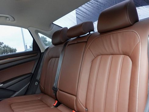 Used 2022 Volkswagen Passat 2.0T image 25