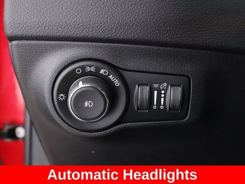 Used 2018 Jeep Compass Limited w/ Navigation Group AWD/4WD image 20
