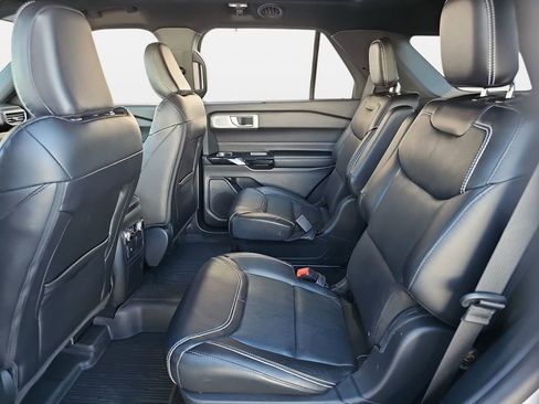 Used 2023 Ford Explorer ST w/ Equipment Group 401A AWD/4WD image 21