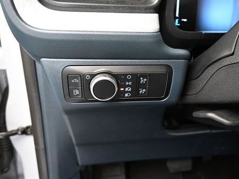 Used 2025 Ford Maverick XLT w/ XLT Luxury Package FWD image 8