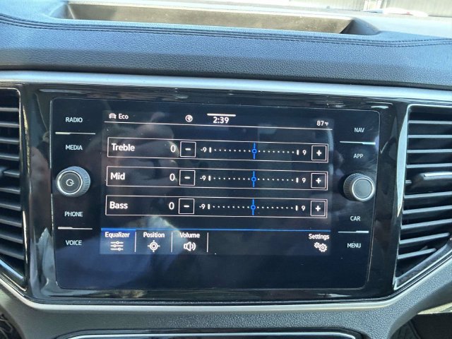 Used 2023 Volkswagen Atlas SEL AWD/4WD image 23