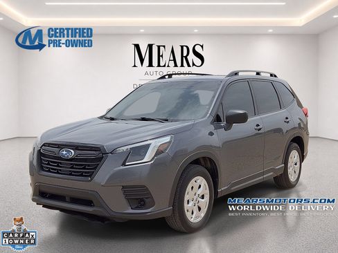 Used 2023 Subaru Forester AWD/4WD image 1