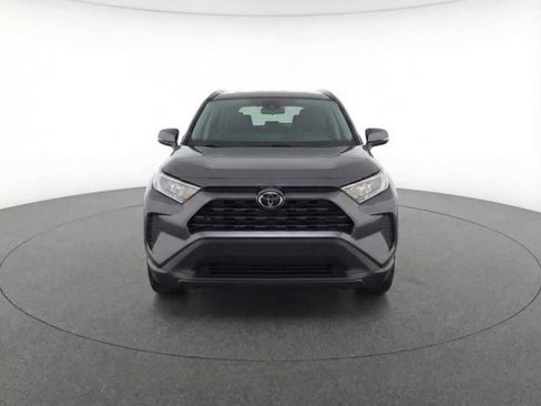 Used 2024 Toyota RAV4 XLE image 5