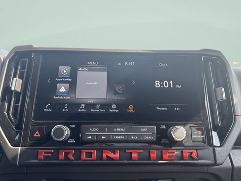Used 2026 Nissan Frontier PRO-4X AWD/4WD image 13