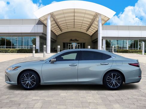 New 2025 Lexus ES 350 w/ Premium Package image 3