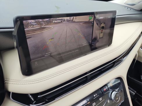 Used 2025 INFINITI QX60 Luxe image 23