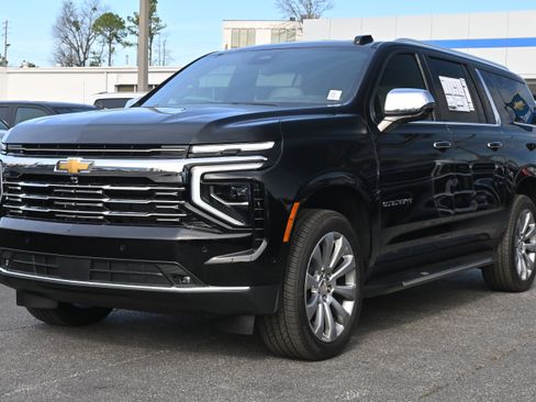 New 2026 Chevrolet Suburban Premier AWD/4WD image 5