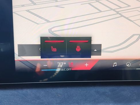 New 2026 BMW X5 xDrive50e w/ Premium Package image 15