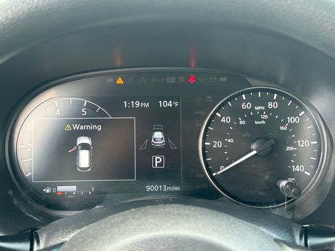 Used 2021 Nissan Kicks SV FWD image 22