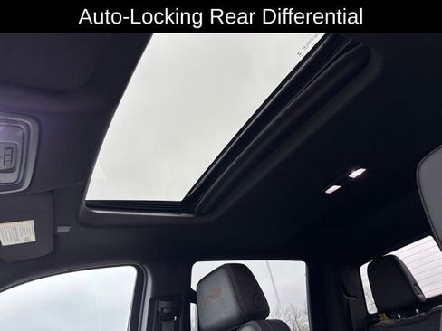 Certified 2024 Chevrolet Silverado 1500 High Country w/ High Country Premium Package image 19