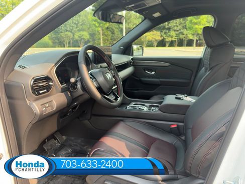 New 2026 Honda Pilot Black Edition image 28