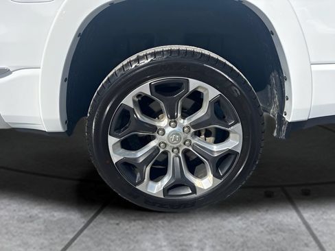 Used 2023 RAM 1500 Limited AWD/4WD image 29