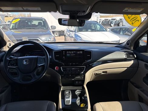 Used 2022 Honda Pilot Touring image 28