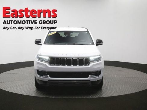 Used 2024 Jeep Wagoneer L Series II RWD image 56