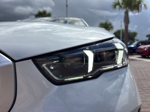 Used 2026 BMW 530i w/ Premium Package RWD image 6