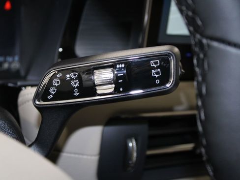 New 2026 Lincoln Corsair Premiere image 39