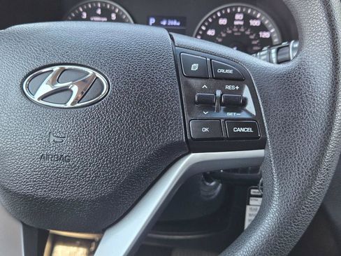 Used 2019 Hyundai Tucson SE AWD/4WD image 26