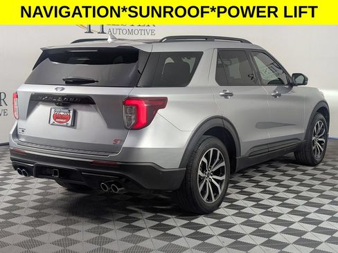 Used 2020 Ford Explorer ST w/ Premium Technology Package AWD/4WD image 7