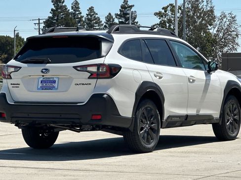New 2025 Subaru Outback Onyx Edition w/ Popular Package #2 image 3