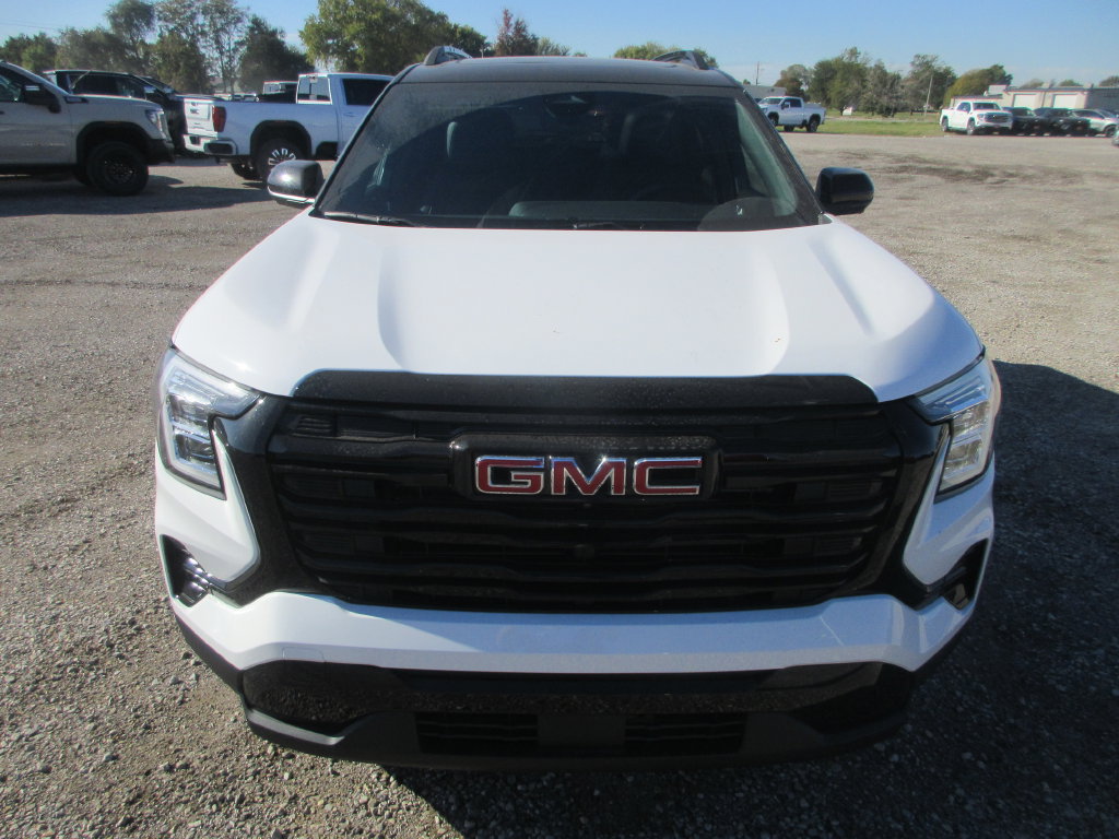New 2027 GMC Terrain Elevation w/ Elevation Premium Package FWD image 10