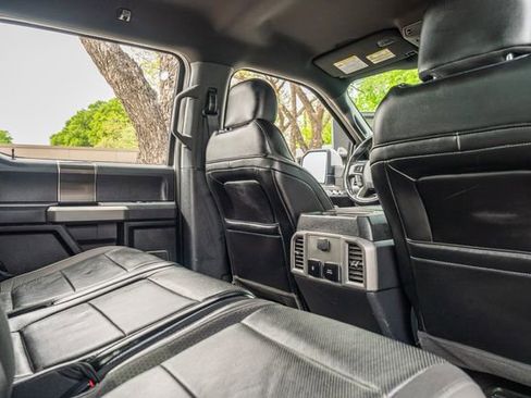 Used 2019 Ford F150 Raptor w/ Equipment Group 802A Luxury AWD/4WD image 42