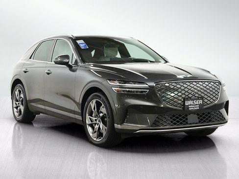 Used 2023 Genesis Electrified GV70 AWD/4WD image 7
