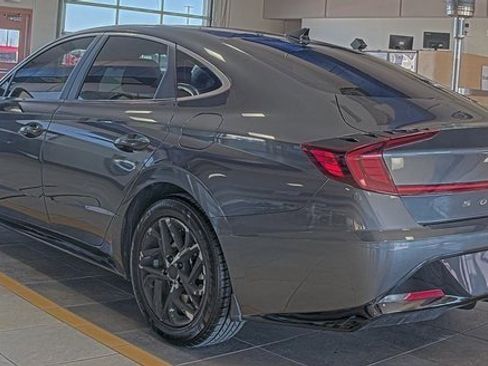 Used 2023 Hyundai Sonata SEL image 2