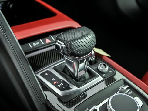 Used 2020 Audi R8 V10 performance AWD/4WD image 32