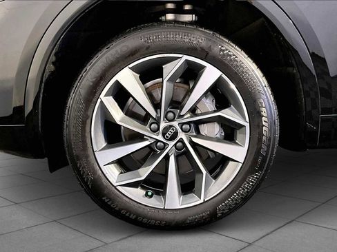 Used 2023 Audi Q5 2.0T Premium Plus w/ Premium Plus Package image 10