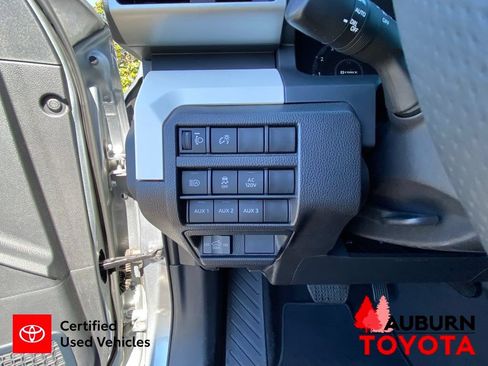 Certified 2024 Toyota Tacoma TRD Off-Road w/ TRD Off Road Upgrade Package AWD/4WD image 36
