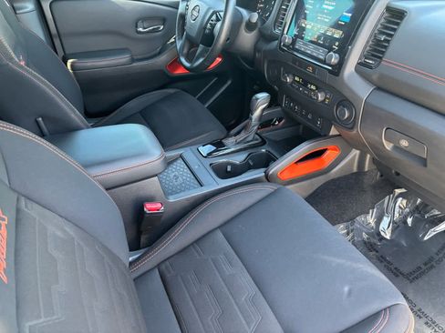 Certified 2022 Nissan Frontier Pro-X image 11