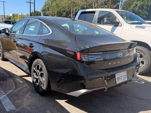 Used 2025 Hyundai Sonata SEL FWD image 4