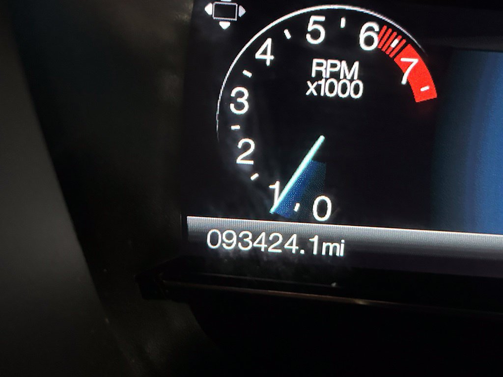 Used 2017 Ford Explorer XLT w/ Equipment Group 202A AWD/4WD image 22