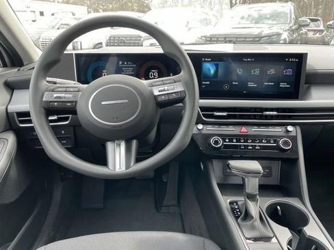 New 2025 Hyundai Sonata SE image 13