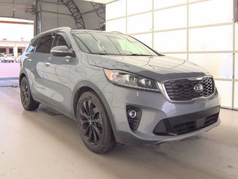Used 2020 Kia Sorento EX FWD image 4