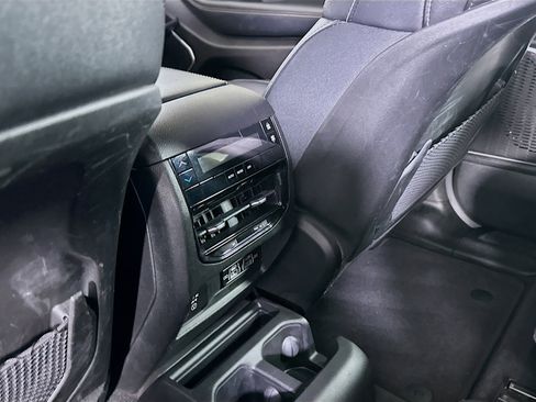 Used 2022 Jeep Grand Cherokee L Laredo image 26