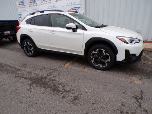 Used 2023 Subaru Crosstrek 2.5i Limited image 2