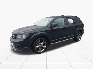 Used 2017 Dodge Journey Crossroad video 3