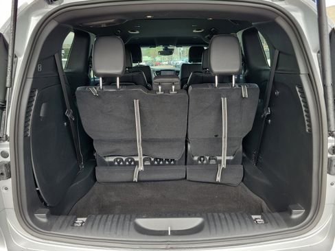 Used 2026 Chrysler Pacifica Select image 29