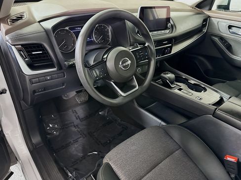 Used 2023 Nissan Rogue SV FWD image 23