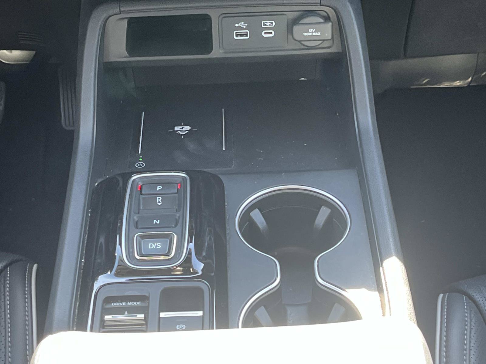 Used 2023 Honda Pilot Elite image 16