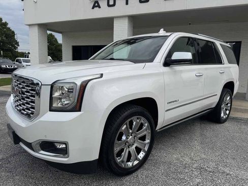 Used 2018 GMC Yukon Denali w/ Open Road Package RWD image 4