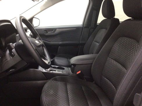 New 2025 Ford Escape Active image 8