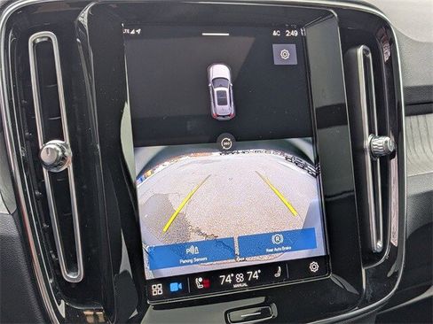 Used 2023 Volvo XC40 B5 Plus w/ Driver Assist Package image 19