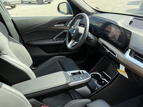 Used 2025 BMW X1 xDrive28i w/ Convenience Package image 26