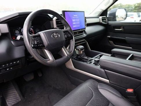 Used 2024 Toyota Tundra Limited image 10