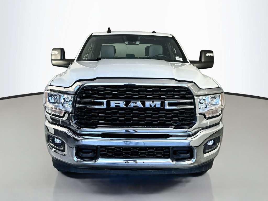Used 2024 RAM 2500 Big Horn AWD/4WD image 2