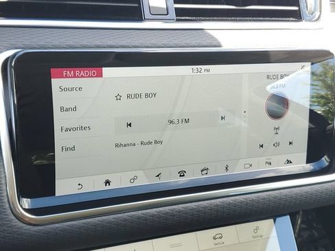 Used 2020 Land Rover Range Rover Evoque S AWD/4WD image 29