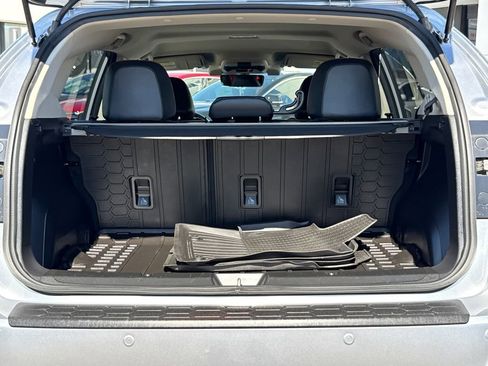 Used 2023 Subaru Crosstrek 2.5i Limited w/ Popular Package #3 image 9