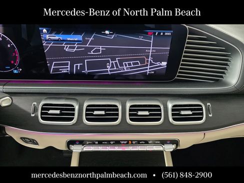 New 2026 Mercedes-Benz GLS 580 4MATIC image 17